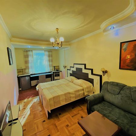 Дом Писателей Цахкадзора Hotel Екстериор снимка