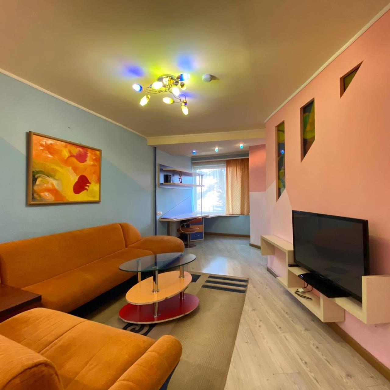 Дом Писателей Цахкадзора Hotel Екстериор снимка
