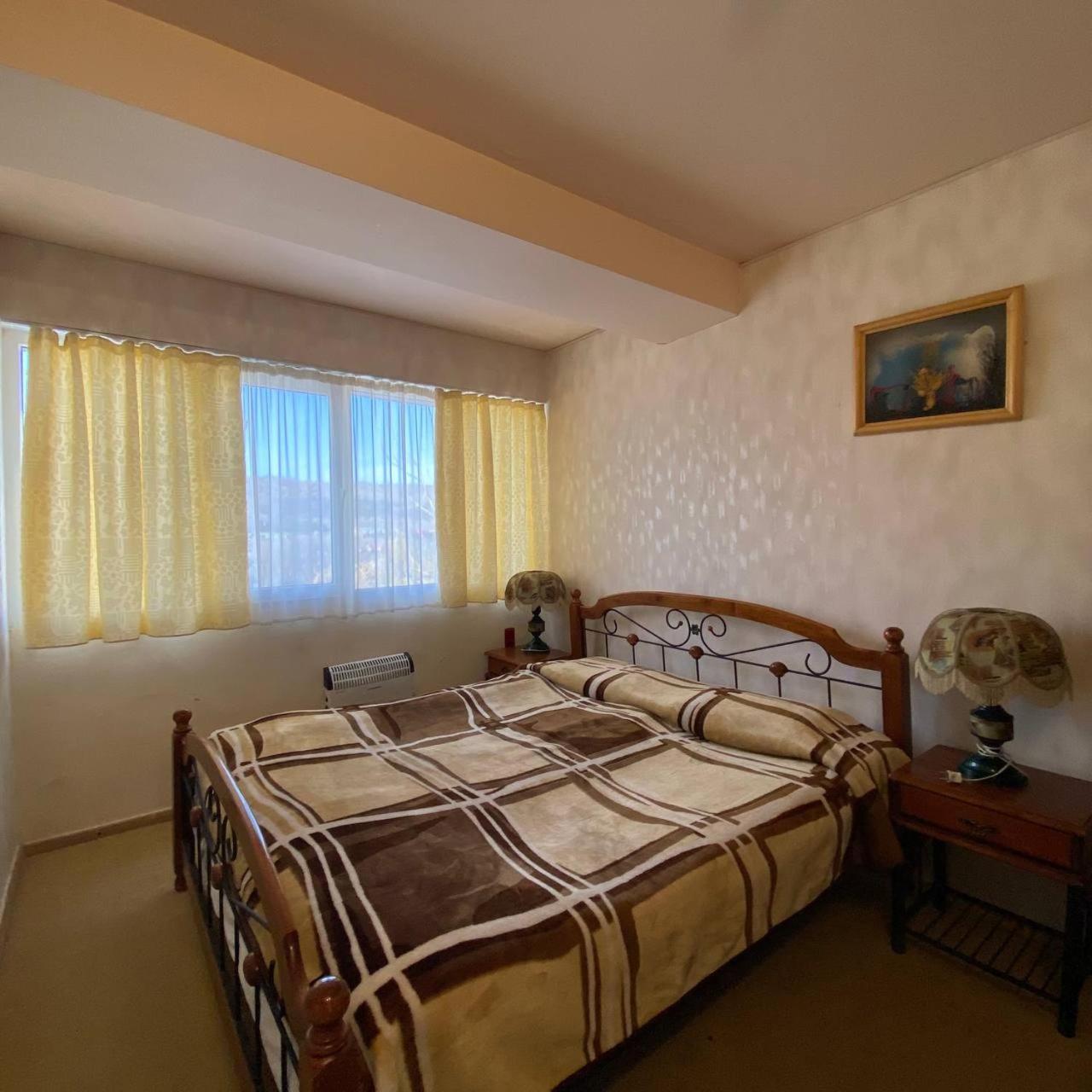Дом Писателей Цахкадзора Hotel Екстериор снимка